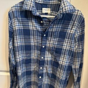 American Eagle Outfitters Navy and White Plaid Shirt